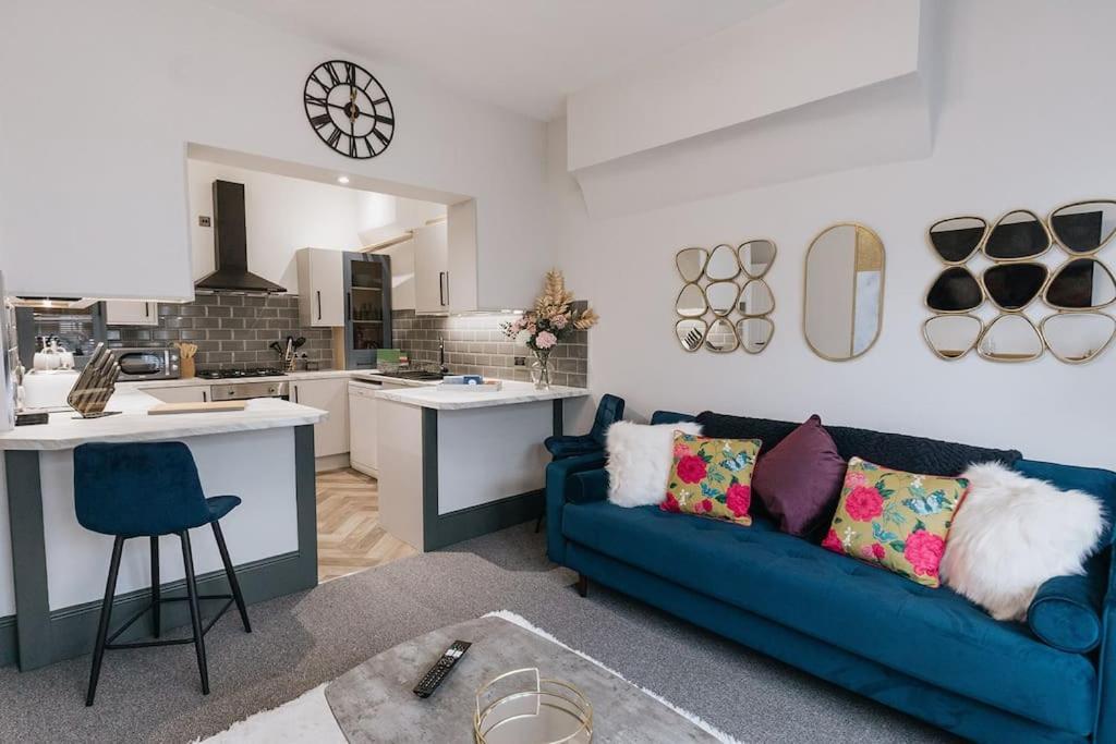 Grove House No.07 - Luxury Apartment Close To The Llandudno Beach Εξωτερικό φωτογραφία